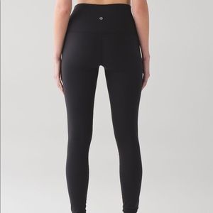 Great Condition Wunder Uunder Lulu lemon leggings!
